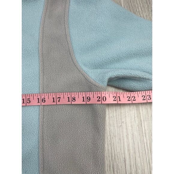 The North Face. Baby Blue and Gray Fleece full zip jacket. Girls XL - Picture 9 of 10